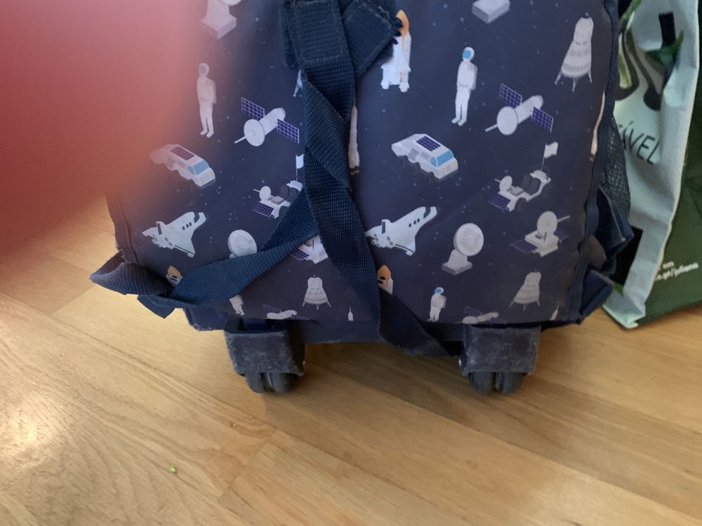 Mochila trolley + lancheira + estojo