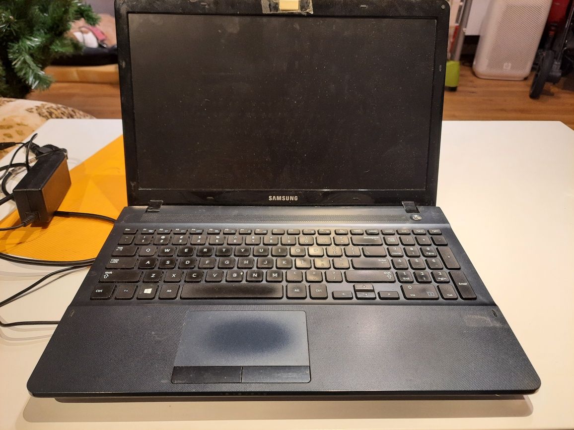 Laptop samsung np270e5e intel i3 8gb ram 500gb hdd