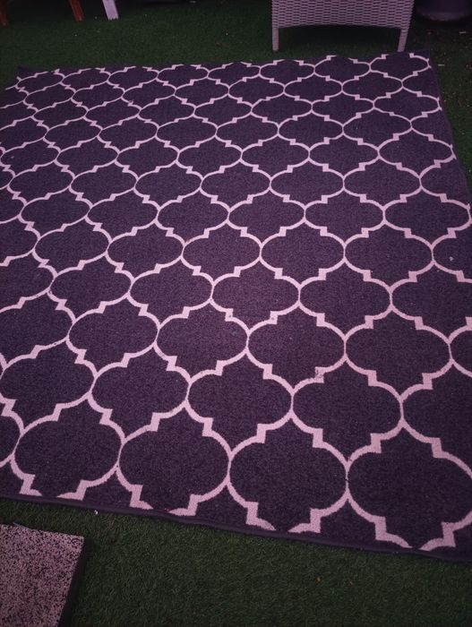 Dywan marokański, kwadratowy.