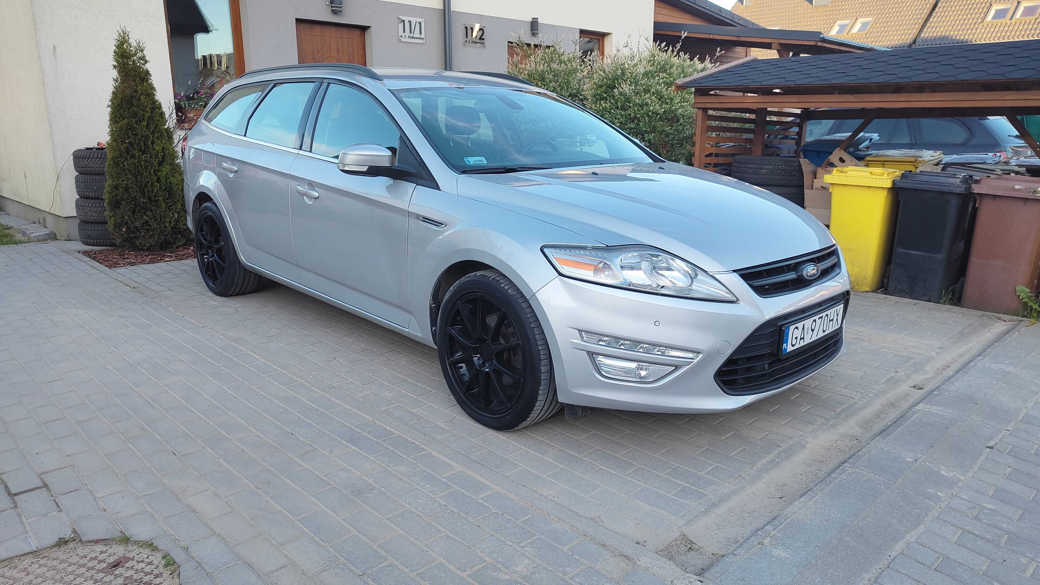 Ford Mondeo, led, czujniki p+t, nawigacja, grzane fotele, bluetooth