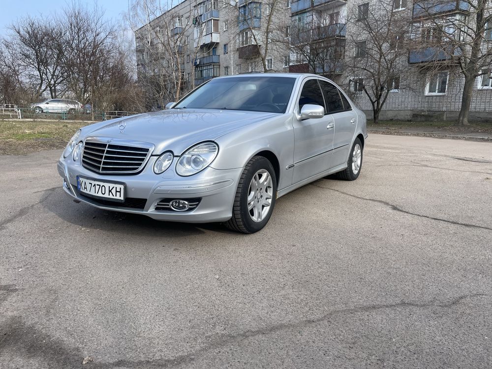 Мерседес W211