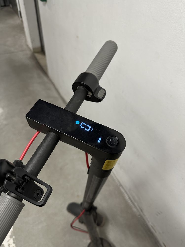 Hulajnoga elektryczna Xiaomi scooter Pro 4