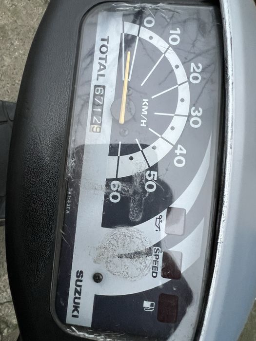 Продам скутер сузукі летс 2