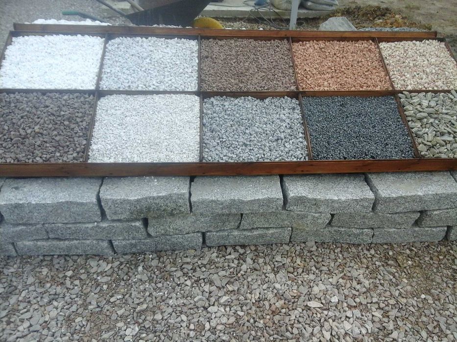 Grys granitowy czerwony Vanga