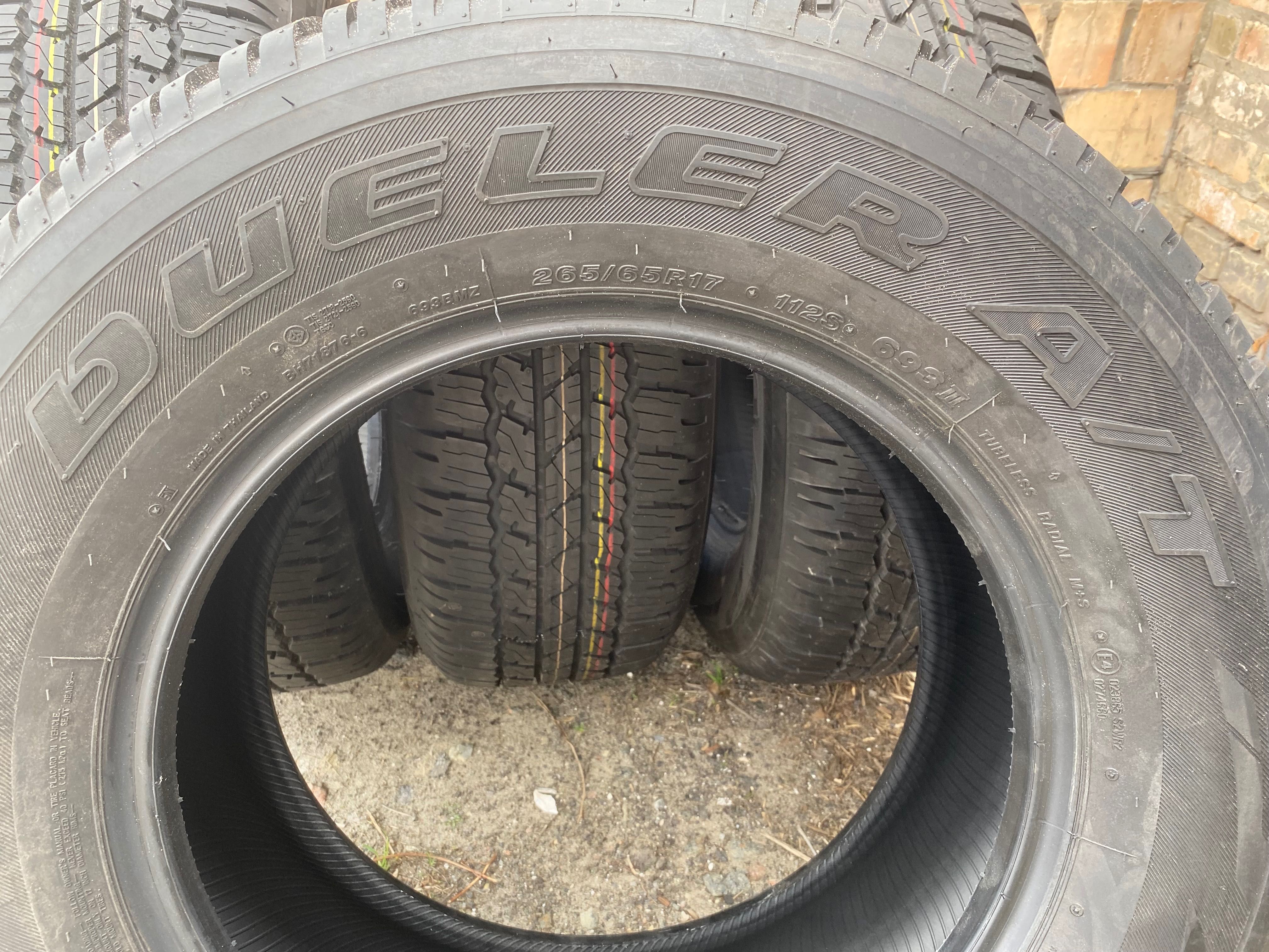 Продам комп. шин Bridgestone DUELER A\T 265\65R17 за комп. 20000 грв.