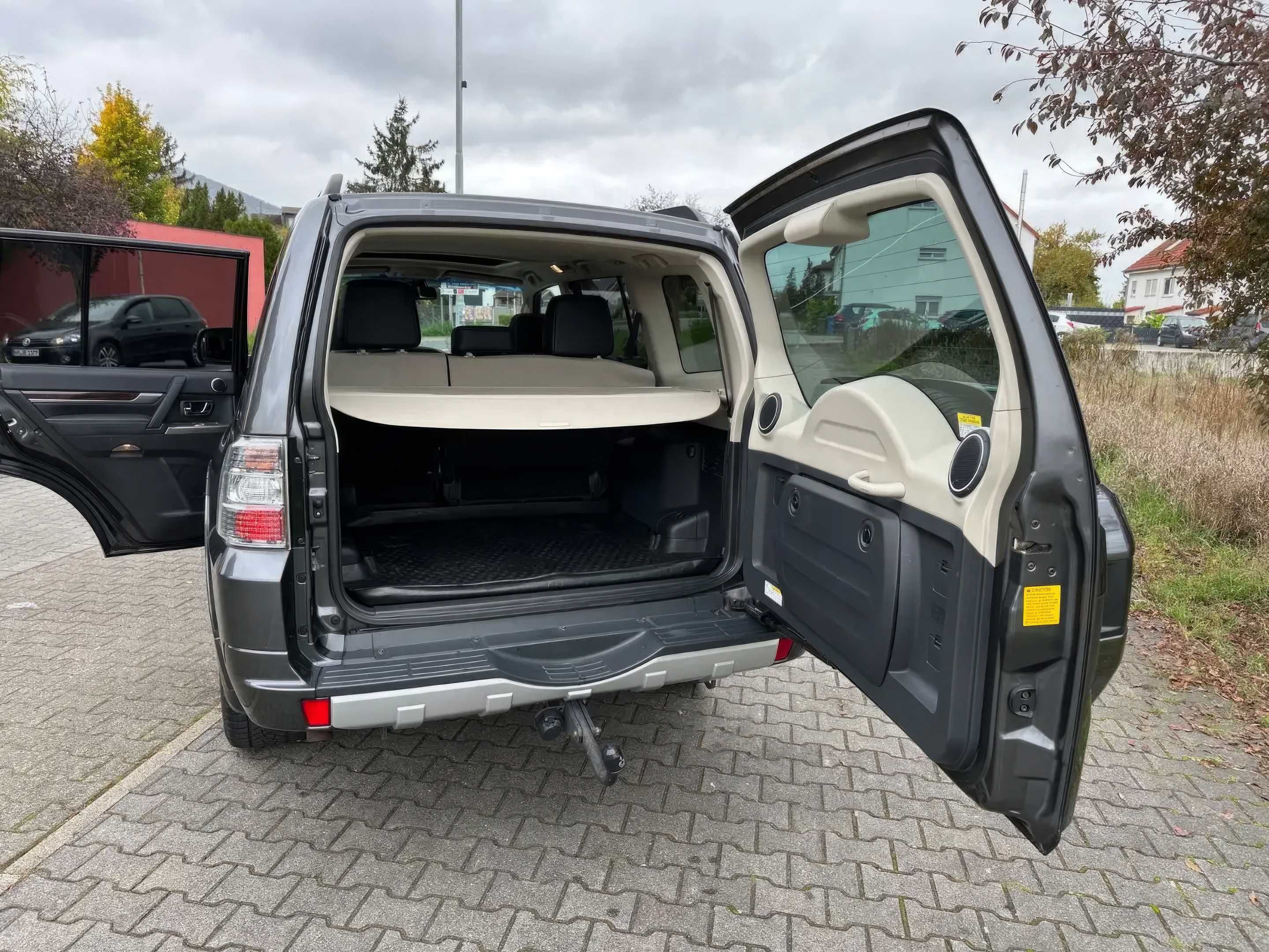 Mitsubishi Pajero 2018