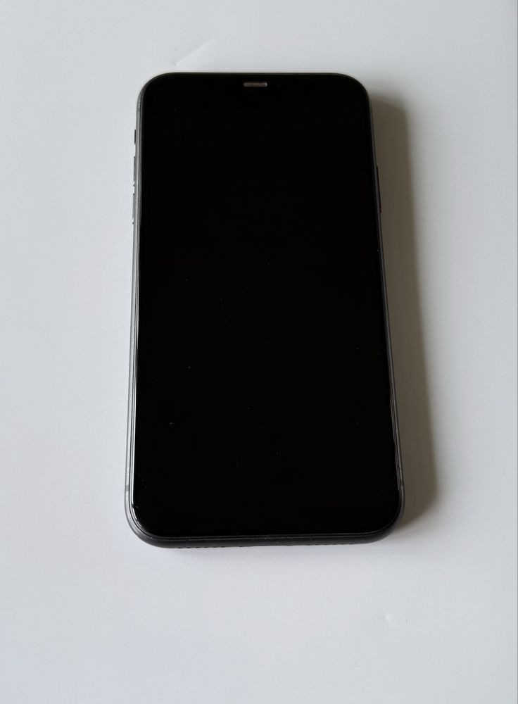 Iphone 11 em bom estado