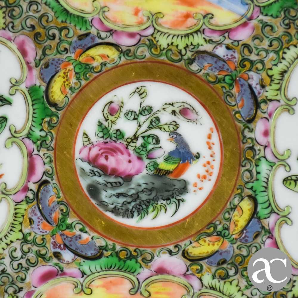 Prato em Porcelana da China decoração Mandarim, séc. XIX