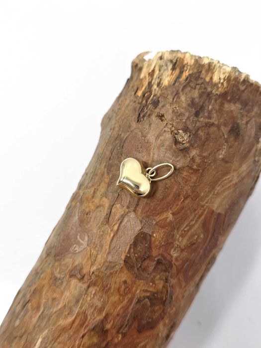 Złota zawieszka serce p:585 w:0,77