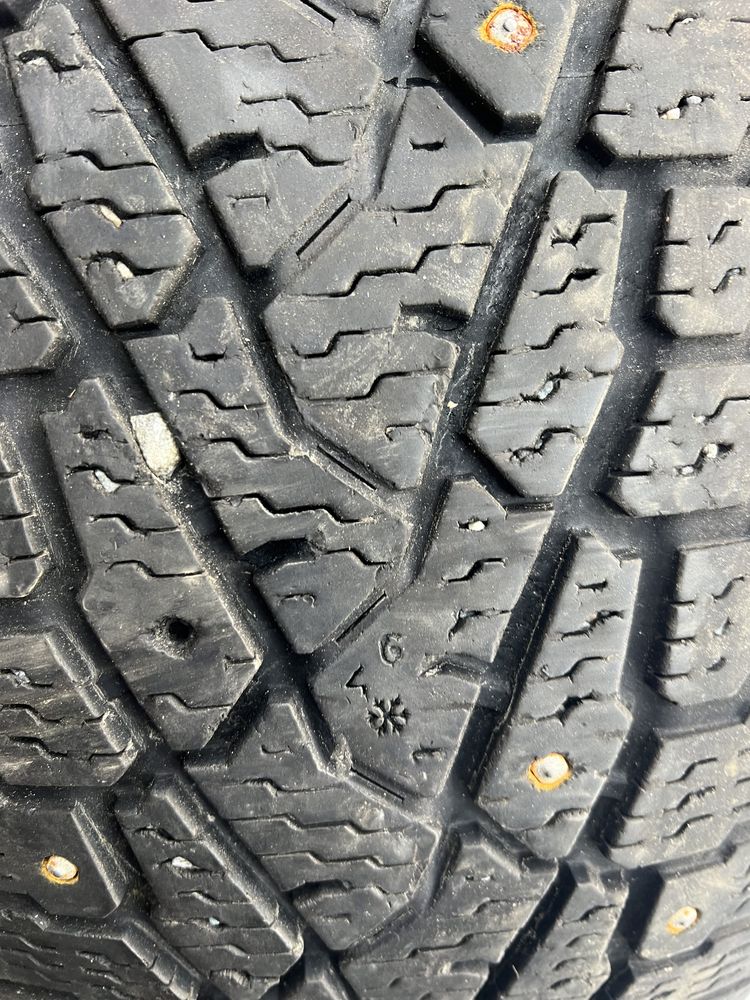 215/60/17 C Nokian hakkapeliitta C3 okazja