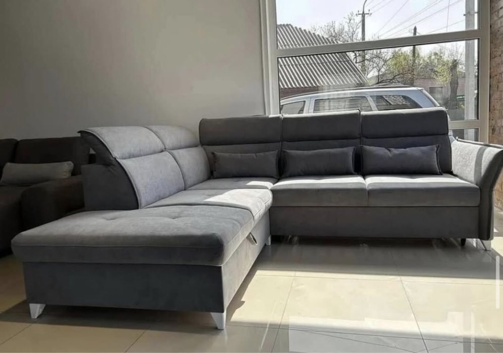 Кутовий диван Баррі розкладний з підголівниками на ніжках