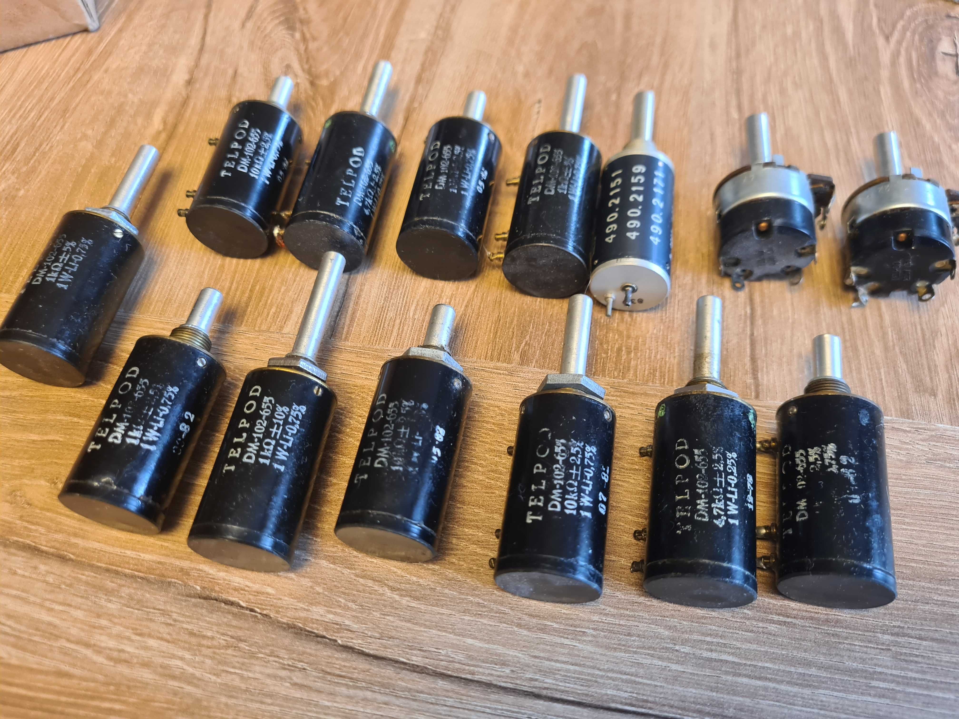 Potencjometry TELPOD DM-102 1kom, 4,7kom, 10kom, 1W - 12szt.