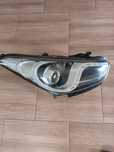 Hyundai I40 LAMPA reflektor przód led prawa zwykła