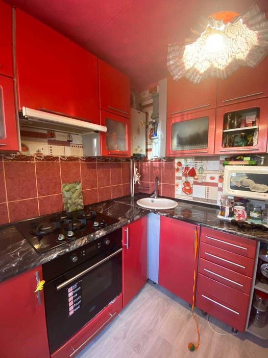 Продам 1-комн. квартиру, ул. Бызова (р-н Дзержинки)