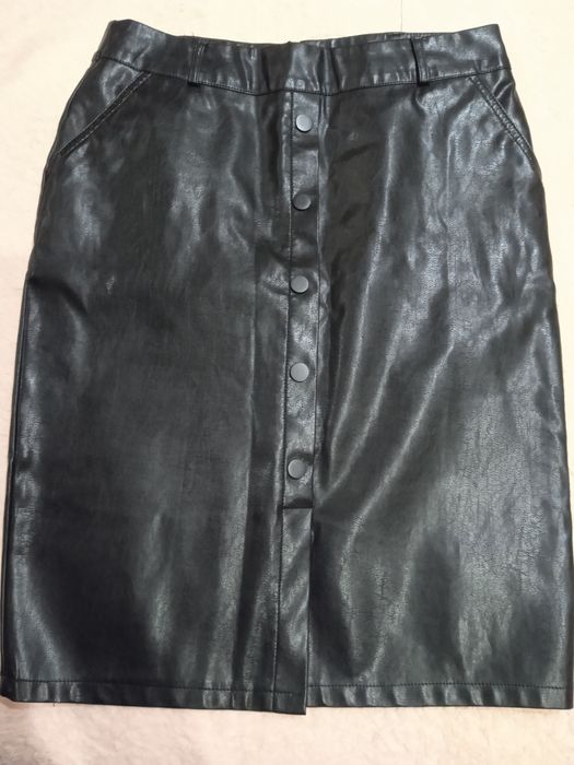 Шкіряна спідниця(якісний замінник)