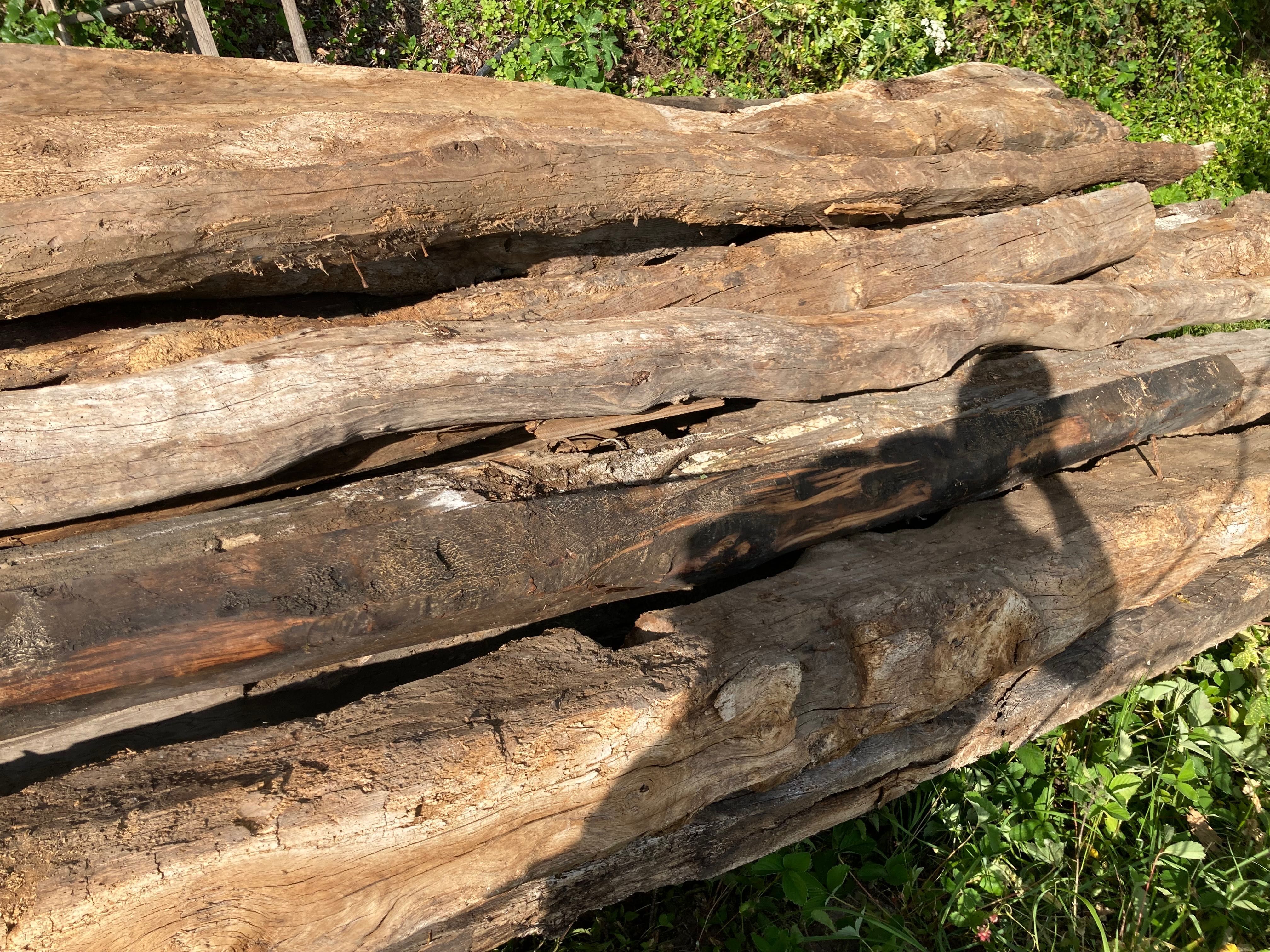 Vigas / Traves de madeira centenária
