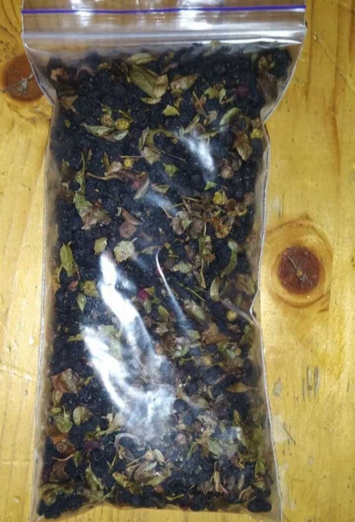 Карпатська Суниця, Землянка,Чорниця, Брусника, Журавлина