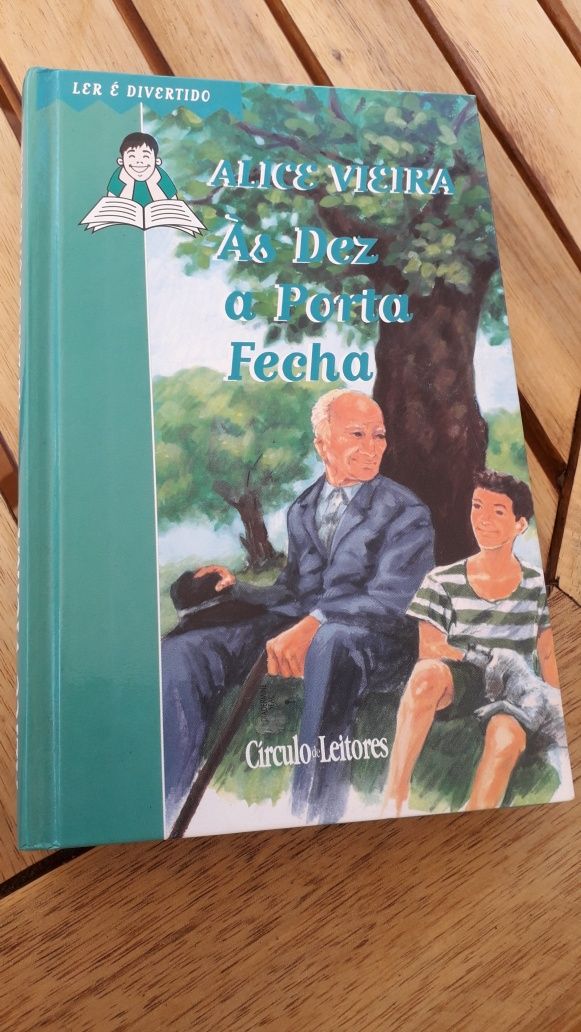 Às dez a porta fecha - Alice Vieira - edição n.° 4747 de julho de 1998