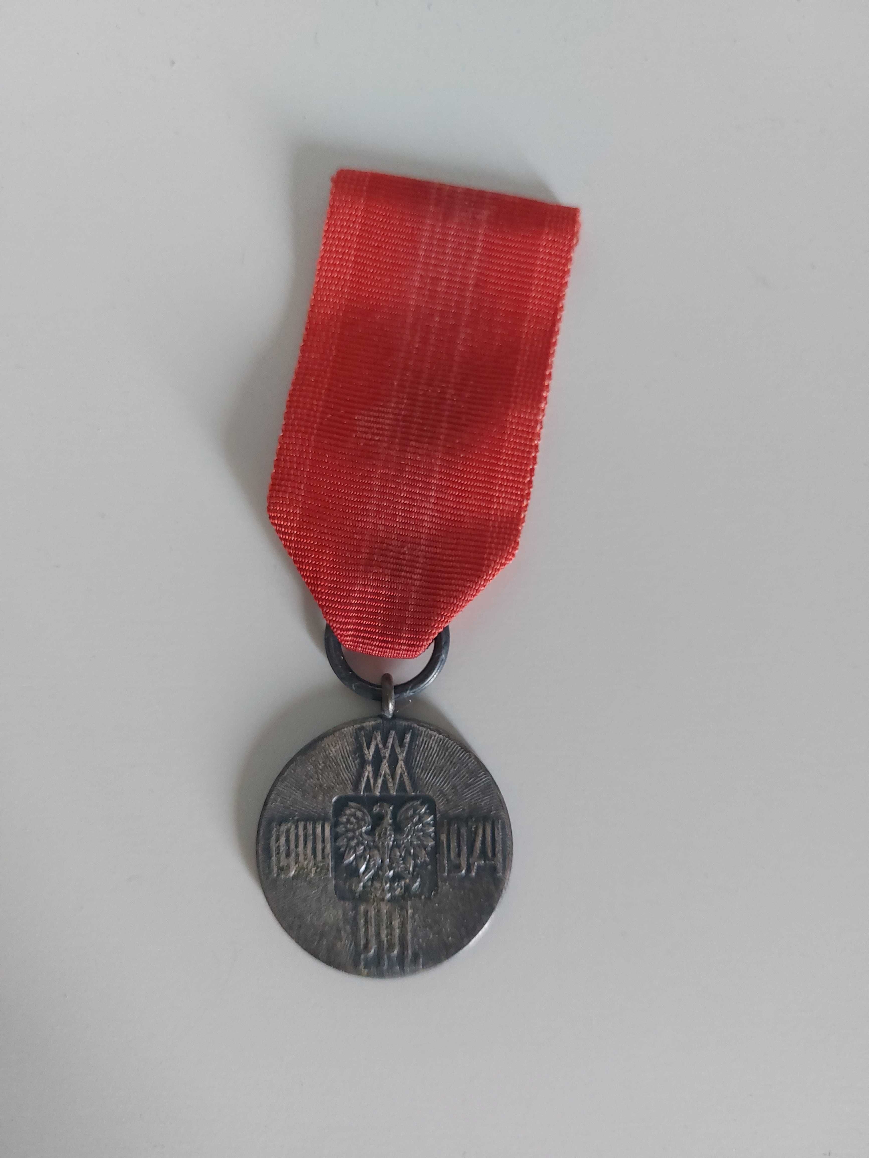 medal z okazji 30-lecia Polski Ludowej, odznaka i legitymacja
