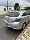 Opel astra GTC.