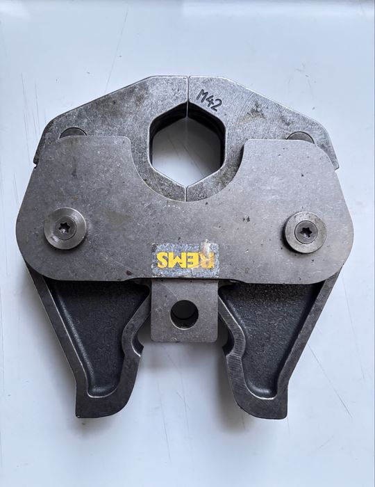 Szczęki zaciskowe REMS M42