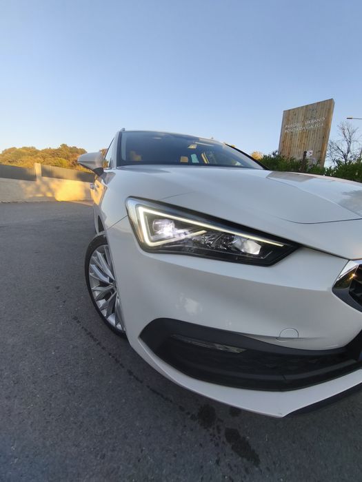 SEAT Leon ST 1.4 e-Hybrid Excellence - IVA DEDUTÍVEL