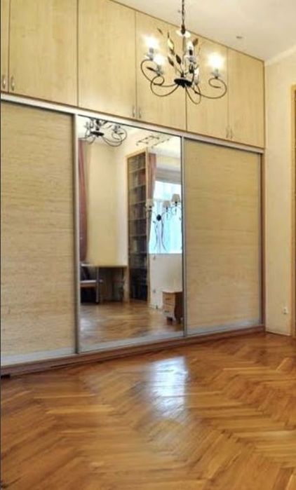 Встроєний шкаф-купе