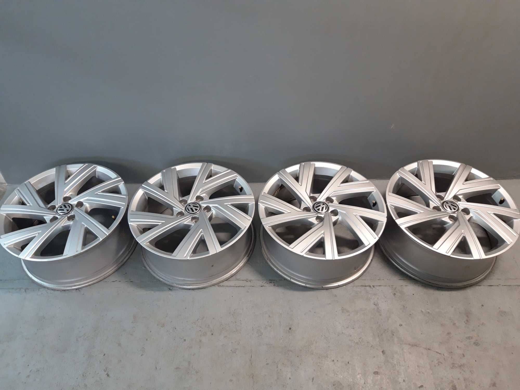 Felgi alu 18 VW Volkswagen Golf VIII 8 V VI VII, Jetta, 5x112, R-Line