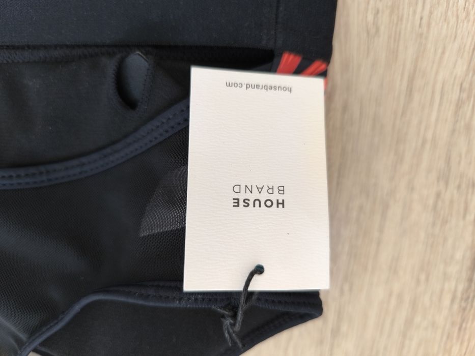 Новий Жиночий спортивний топ / верх купальника, одяг