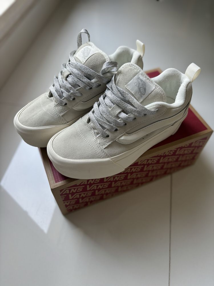 Vans skorzane sneakersy