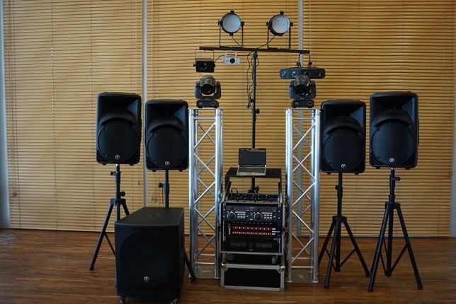 Nagłośnienie JBL Mackie HK projektor światło led scena mixer mikrofon