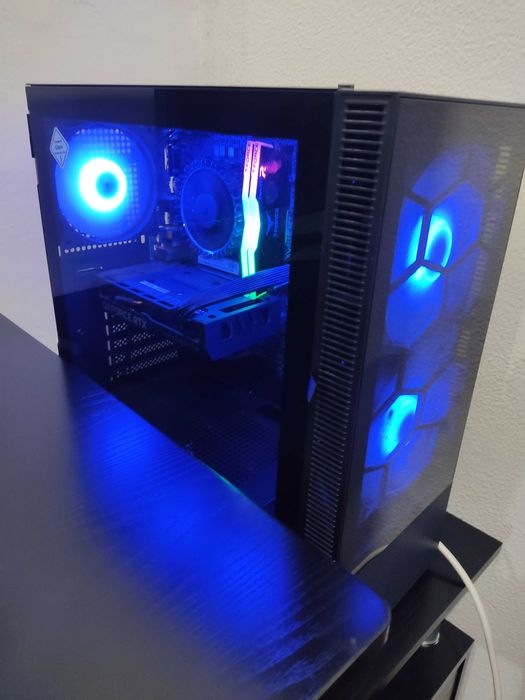PC Gaming (GeForce RTX 4060, Intel i5 13400F RAM 16gb) c garantia