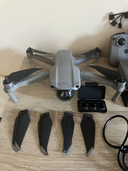 DJI Mavic Air 2 Fly More Combo