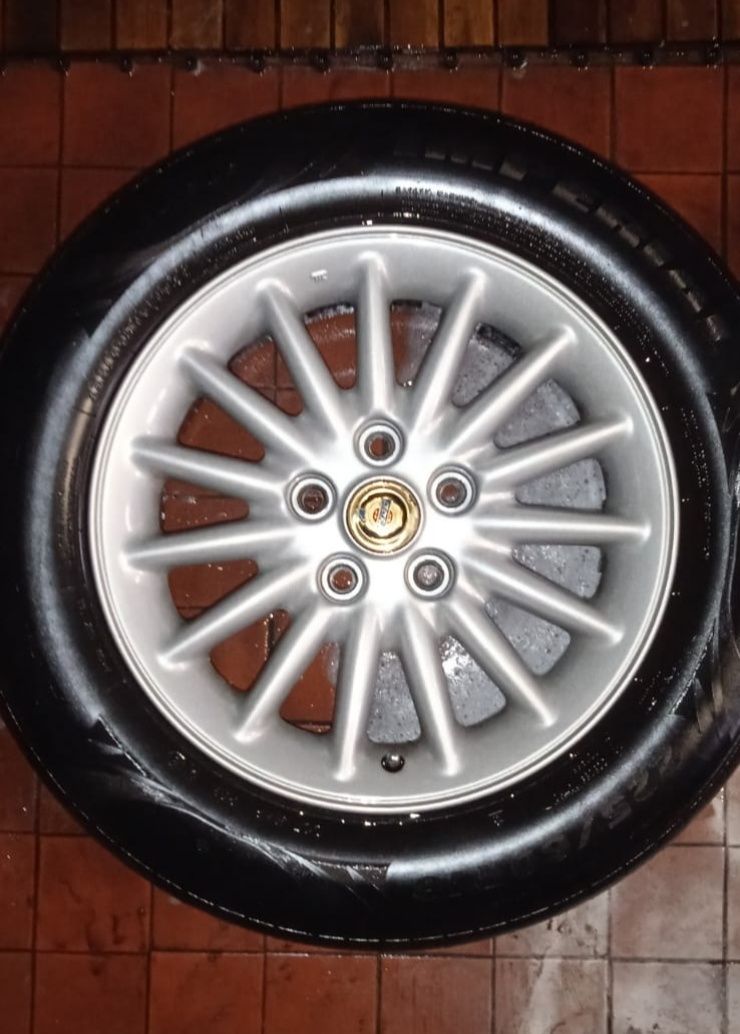 Oryginalne felgi Chrysler 300m 16" w super stanie