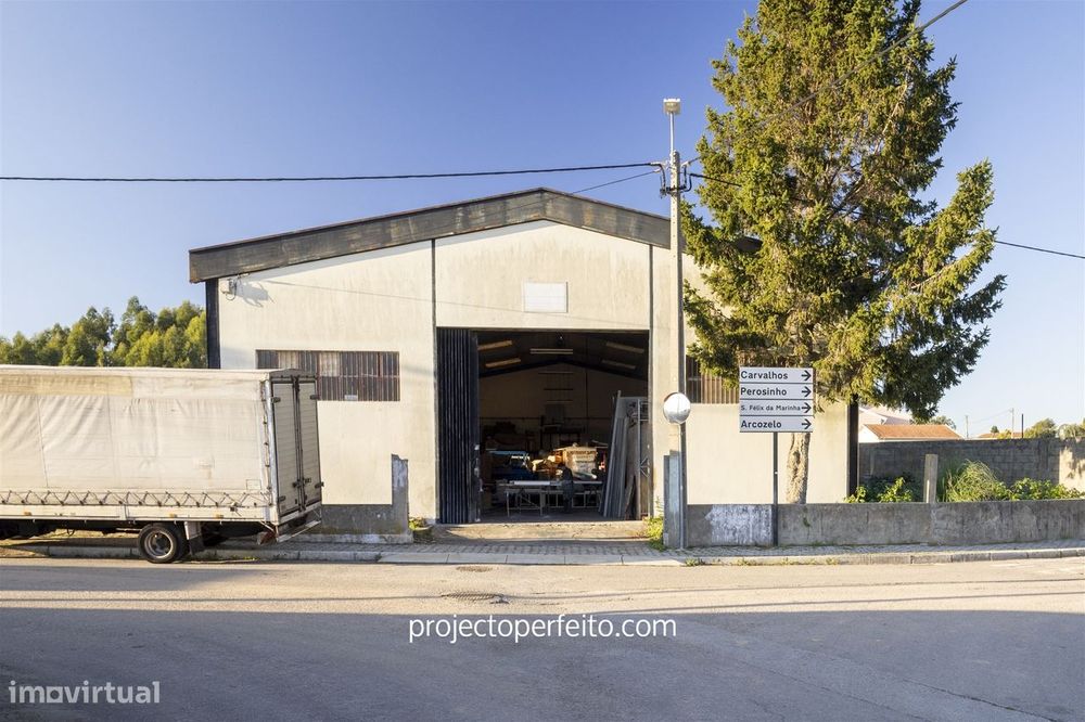 Armazém  Venda em Serzedo e Perosinho,Vila Nova de Gaia
