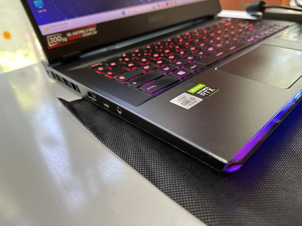 Ноутбук игровой MSI GE66 Raider (15",i9 10gen,32Gb,1Tb,RTX2080)