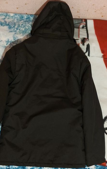 Зимова куртка,підліткова,чоловіча