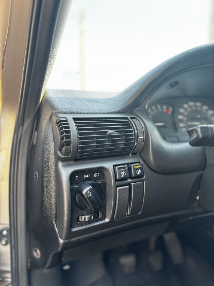 Opel Astra 1.6 1998 (c/ 217mil KM)