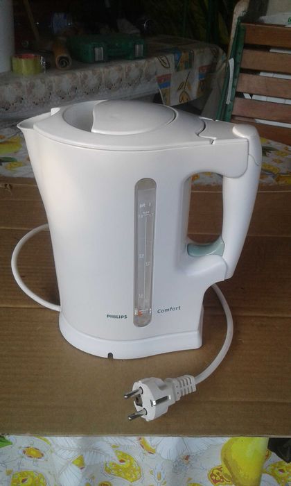 Электро чайник Philips Comfort 1.7 литра