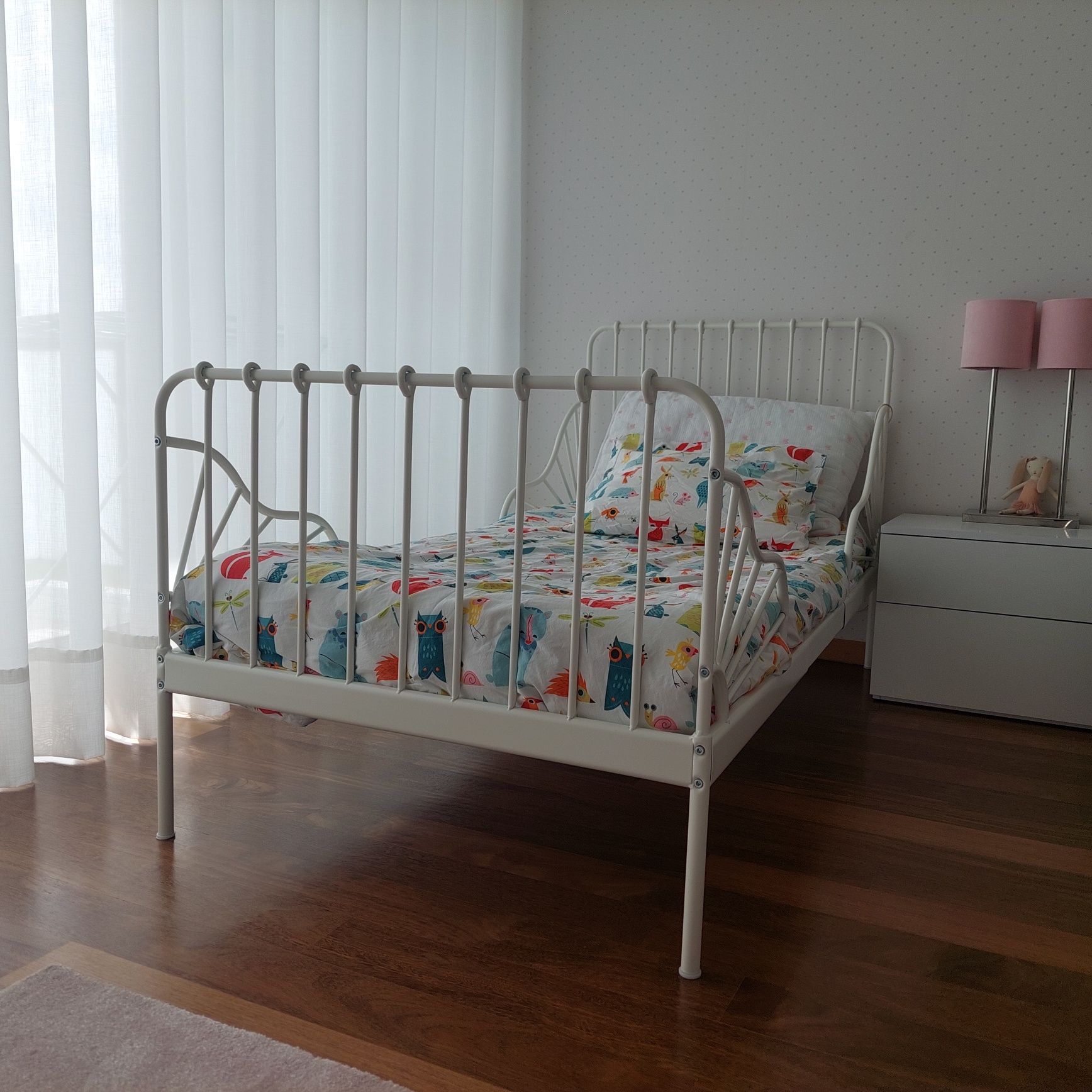 Cama de criança extensível IKEA