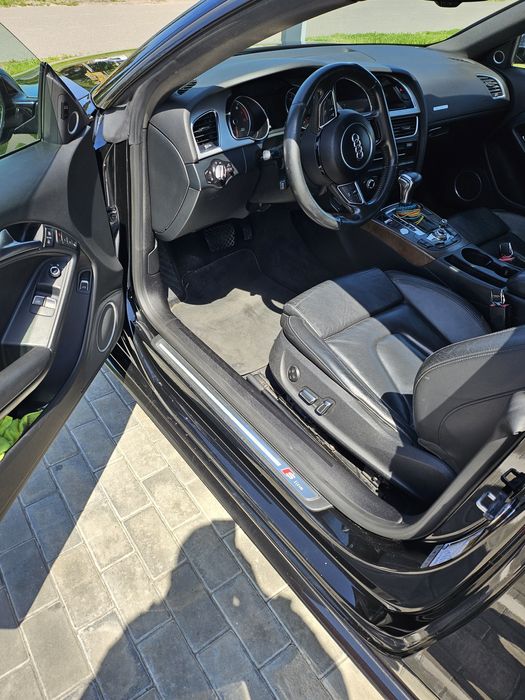 Продам AUDI A5 купе.