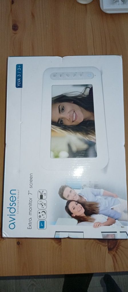 Monitor extra Avidsen 7"