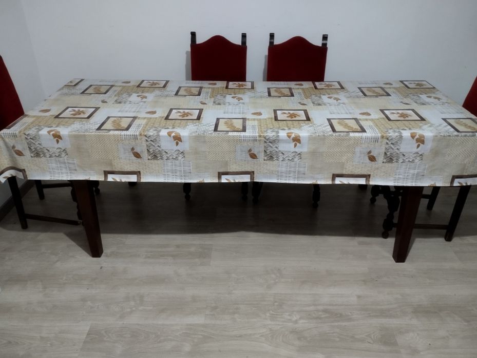 Mesa de 8 lugares a venda