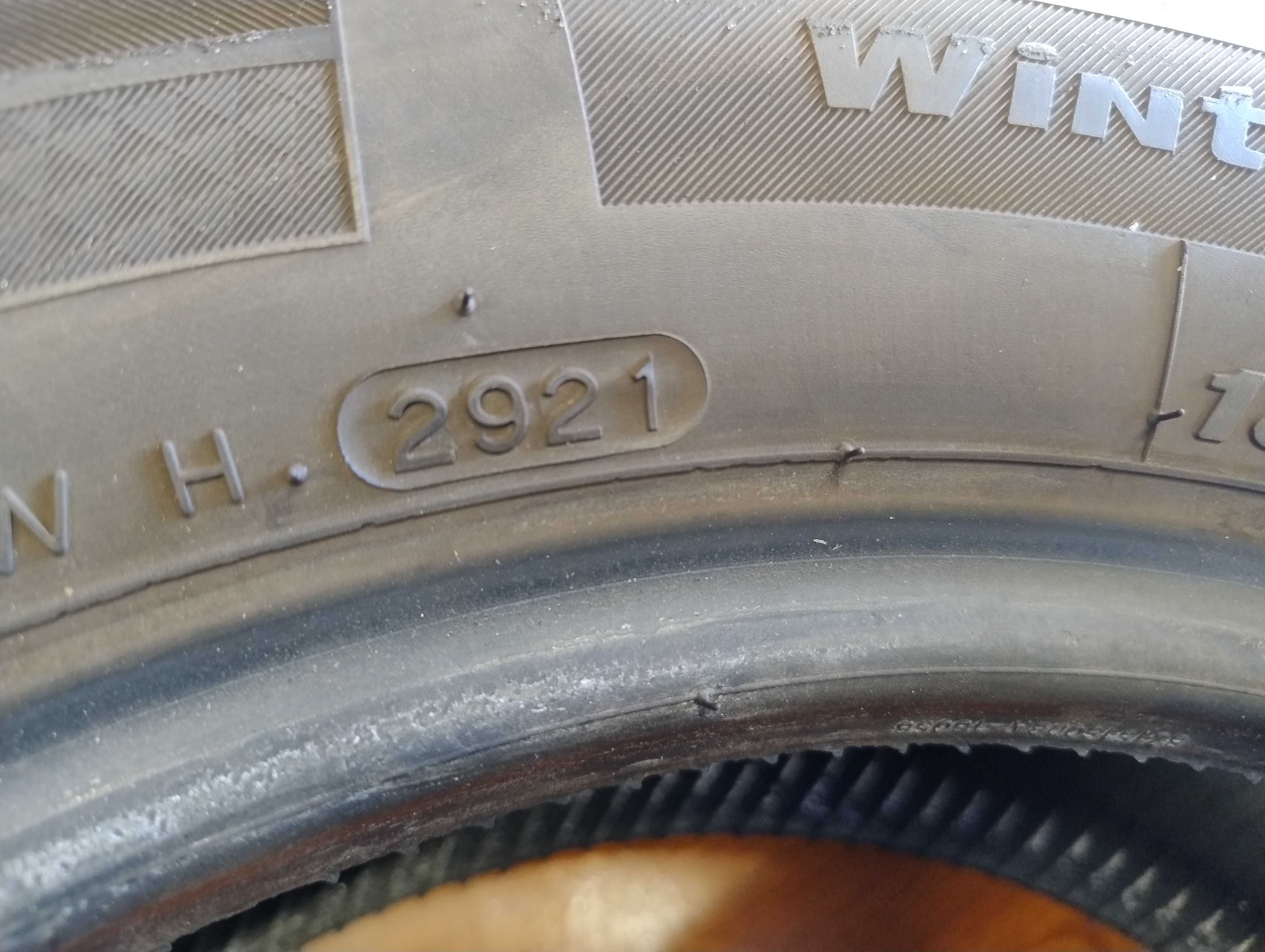 Hankook 185/60/15 Para Zima 21r.
