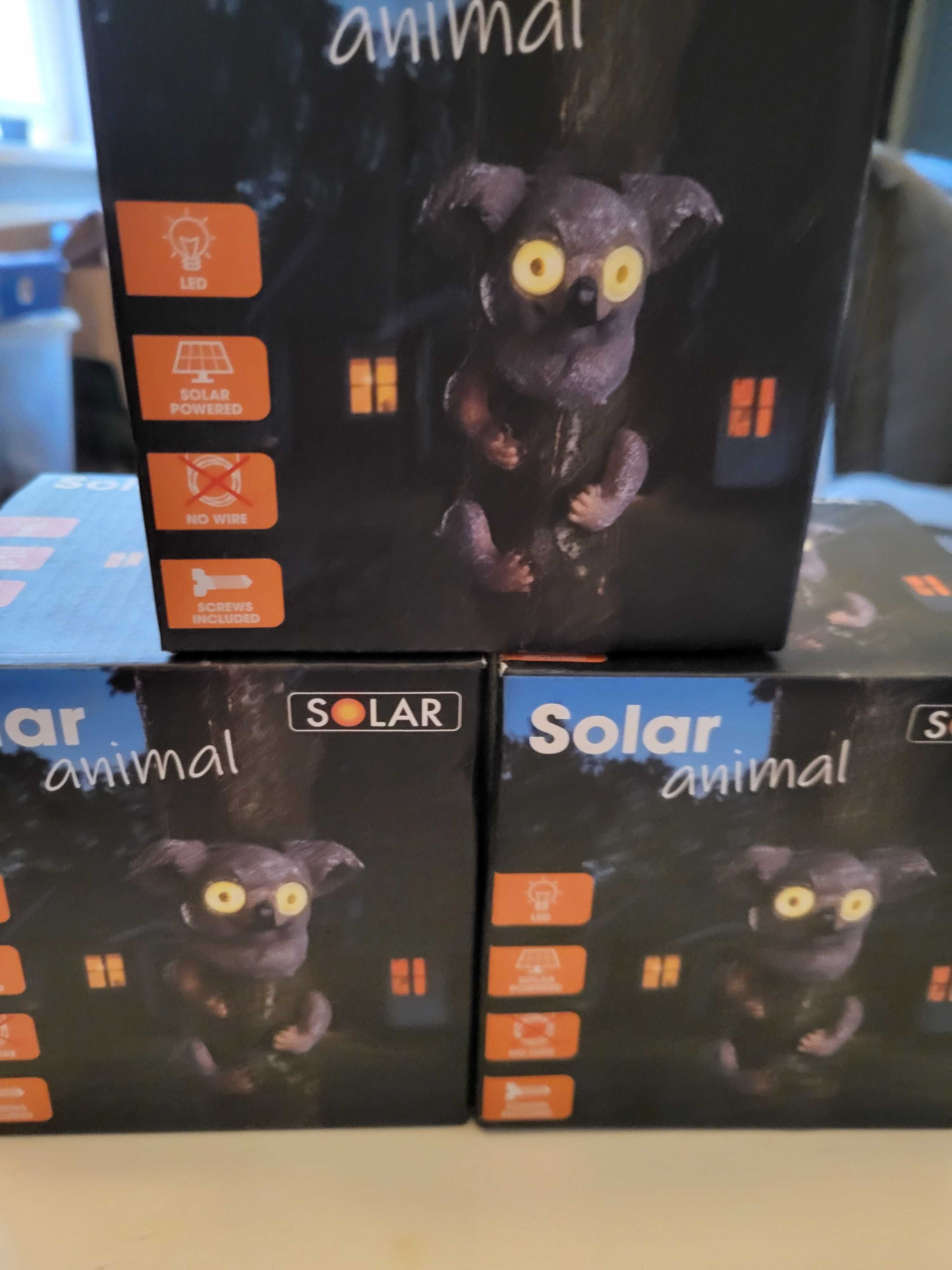 Lampa solarna koala na drzewo