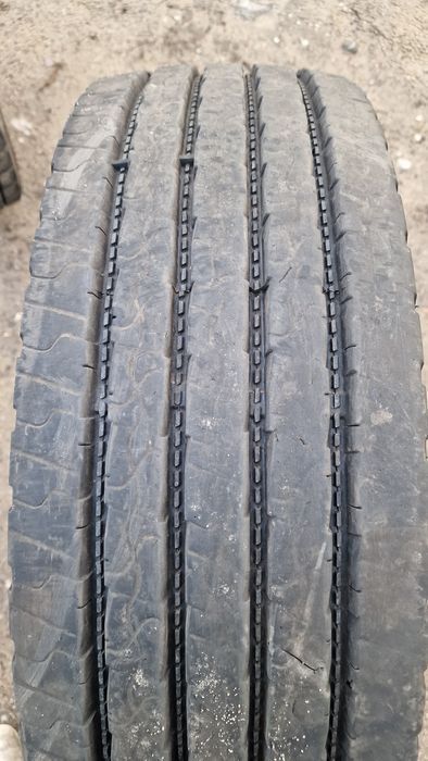285/70r19.5 Kumho KRS03