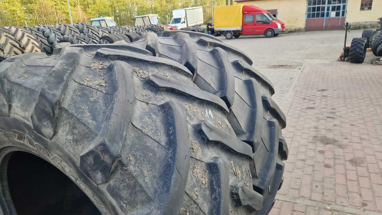 710/60r34 710/60-34 trelleborg michelin bieżnik 70% bez napraw