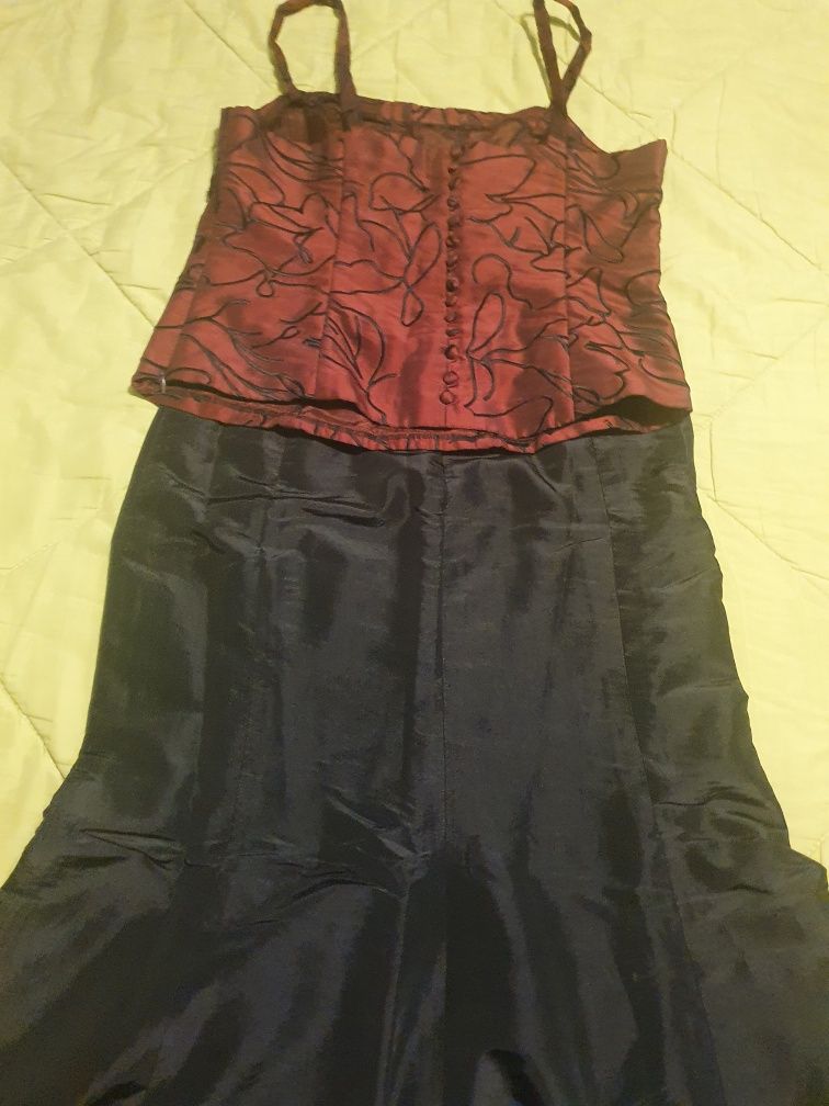 Roupas com pouco uso