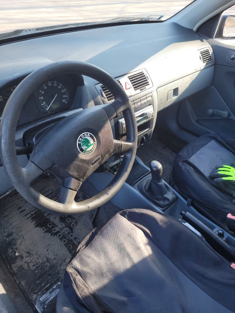 Skoda fabia 14 16v classic sprzedam  lub zamienię