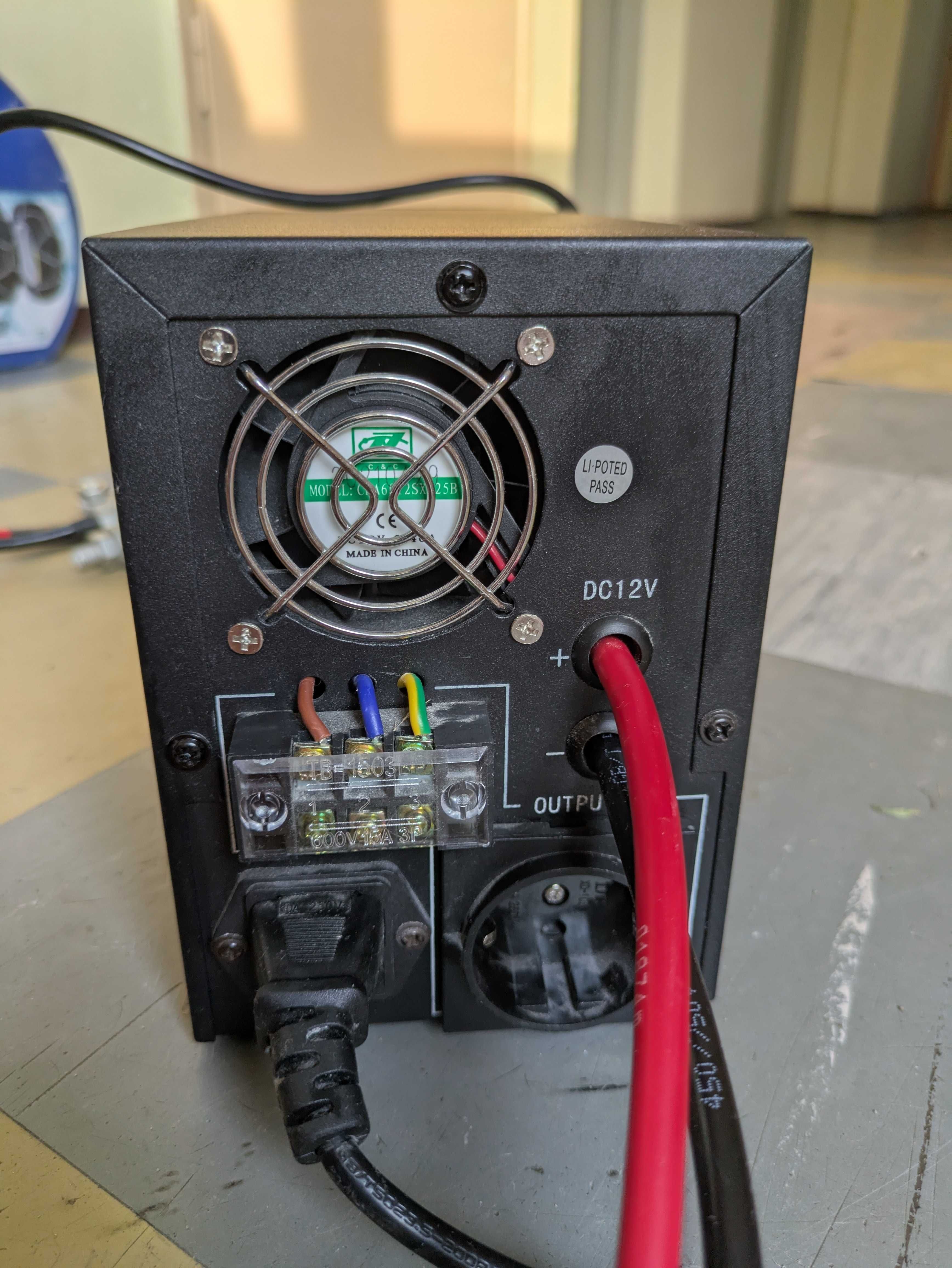 Inwerter UPS ORVALDI 500W 12V – idealny do awaryjnego zasilania